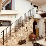 לינה וארוחת בוקר Casale Degli Angeli 3*