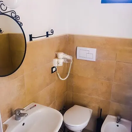Casale Degli Angeli לינה וארוחת בוקר *